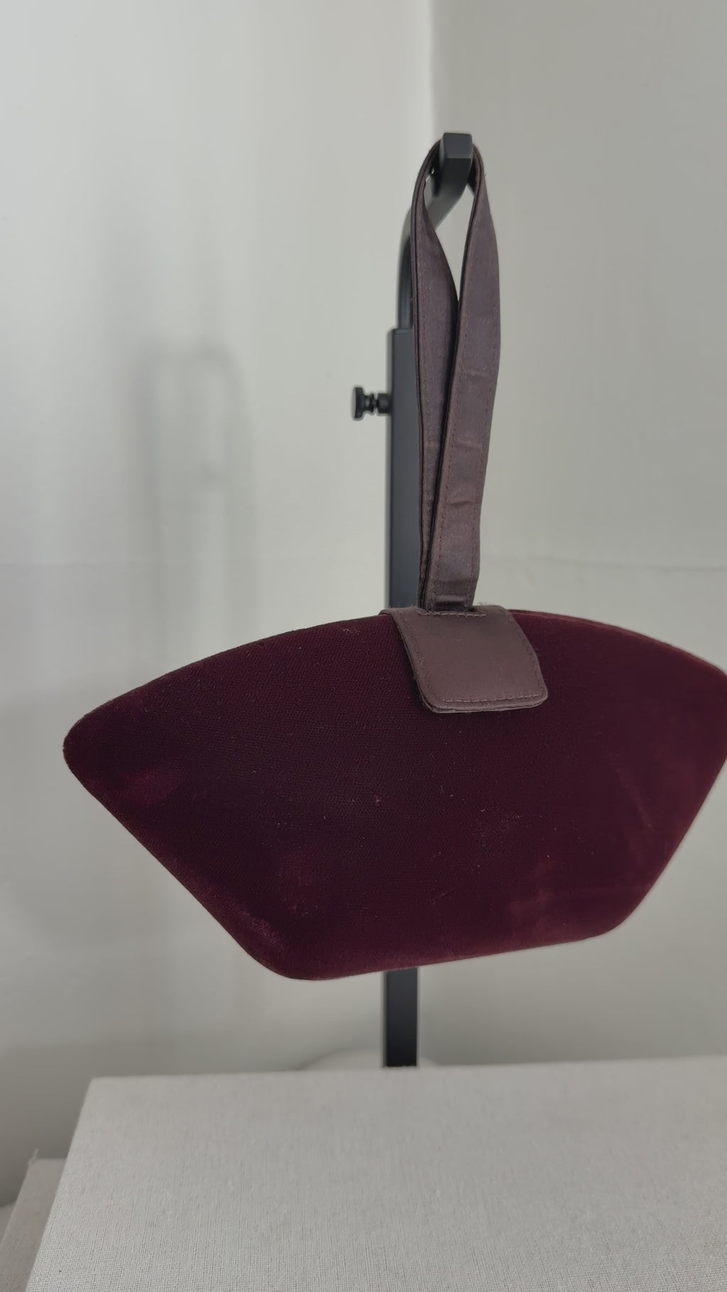 Vintage La Regale Geometric fan evening clutch